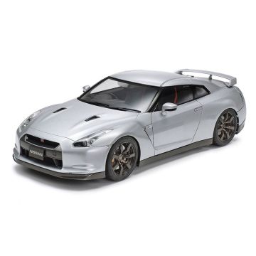 1/24 Tamiya Nissan GT-R (THC24300)