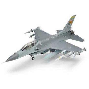 1/32 Tamiya Lockheed F-16CJ Fighting Falcon (THC60315)