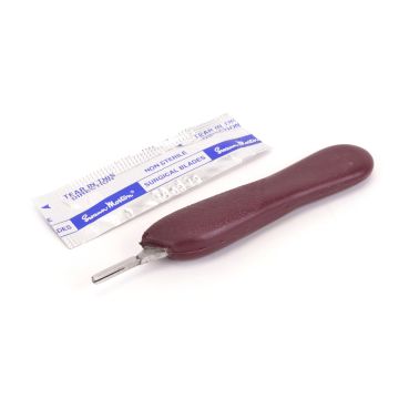 Core RC Plastic Scalpel Handle with 5 Blades - No 11 (CR240)