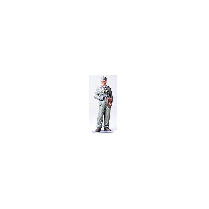 1/16 Tamiya Wehrmacht Tank Crewman 1/16 Tamiya Wehrmacht Tank Crewman