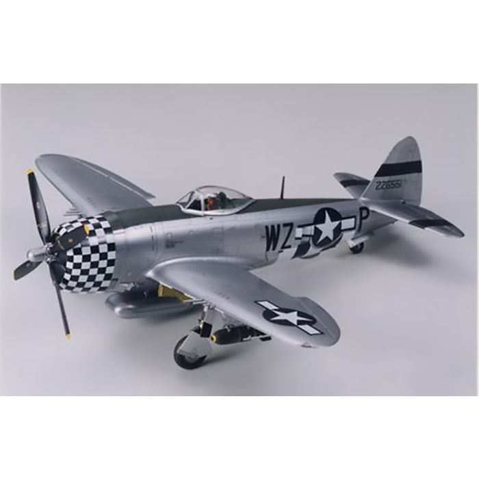 1/48 Tamiya P-47D Thunderbolt Bubbletop (THC61090) 1/48 Tamiya P-47D Thunderbolt Bubbletop (THC61090)