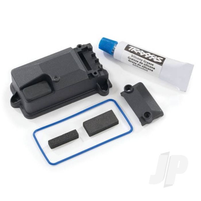 Traxxas Receiver Box Cover (Compatible With #8224 Receiver Box & #2260 Bec) / Foam Pads / Seals / Silicone Grease (TRX8224X) Traxxas Receiver Box Cover (Compatible With #8224 Receiver Box & #2260 Bec) / Foam Pads / Seals / Silicone Grease (TRX8224X)