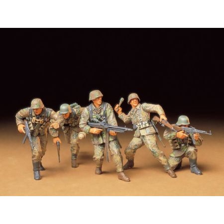 1/35 Tamiya German Front-Line Infantryman (THC35196) 1/35 Tamiya German Front-Line Infantryman (THC35196)
