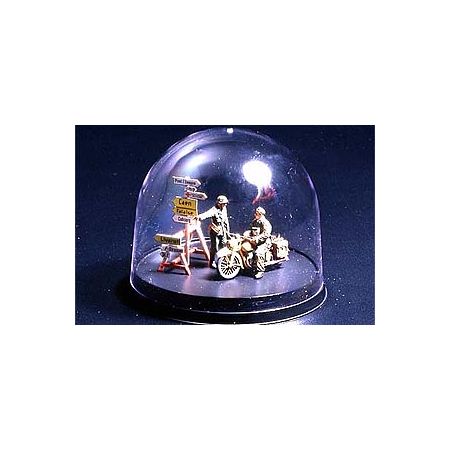 Tamiya Display Case J - Dome Type Tamiya Display Case J - Dome Type