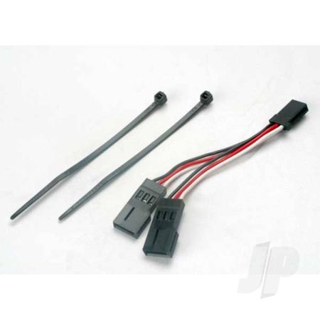 Traxxas Servo Connector, Y Adapter (For Dual-Servo Steering) (TRX2046) Traxxas Servo Connector, Y Adapter (For Dual-Servo Steering) (TRX2046)