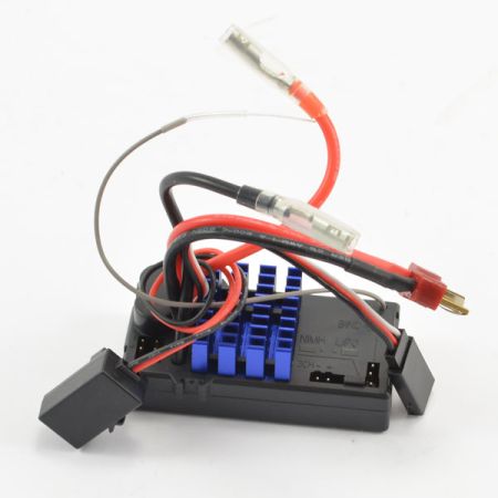 FTX Mauler 2-In-1 Brushed Esc & Receiver (FTX8801) FTX Mauler 2-In-1 Brushed Esc & Receiver (FTX8801)