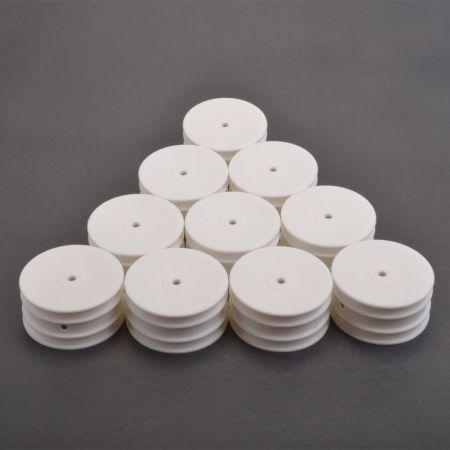 Schumacher Wheel Front 4WD - White - 5pr Schumacher Wheel Front 4WD - White - 5pr
